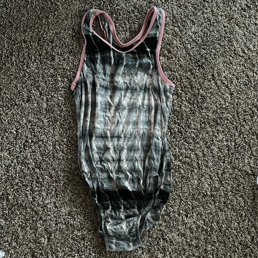 Salute Leotard Adult Medium *NEW*